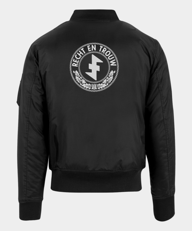 Recht en Trouw hímzett bomberdzseki